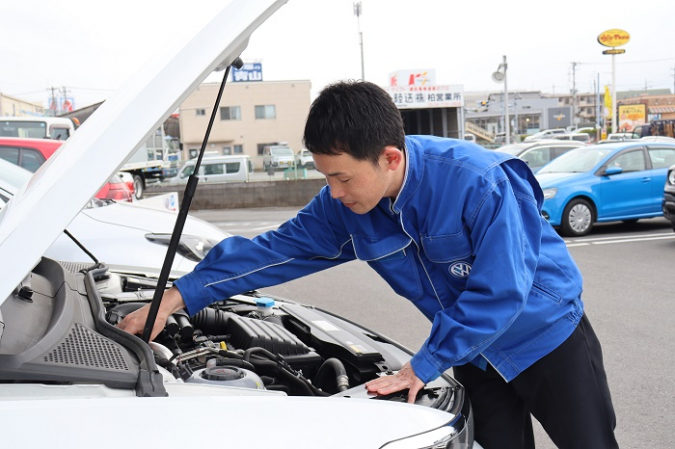 輸入車のサービスアドバイザー（正社員）